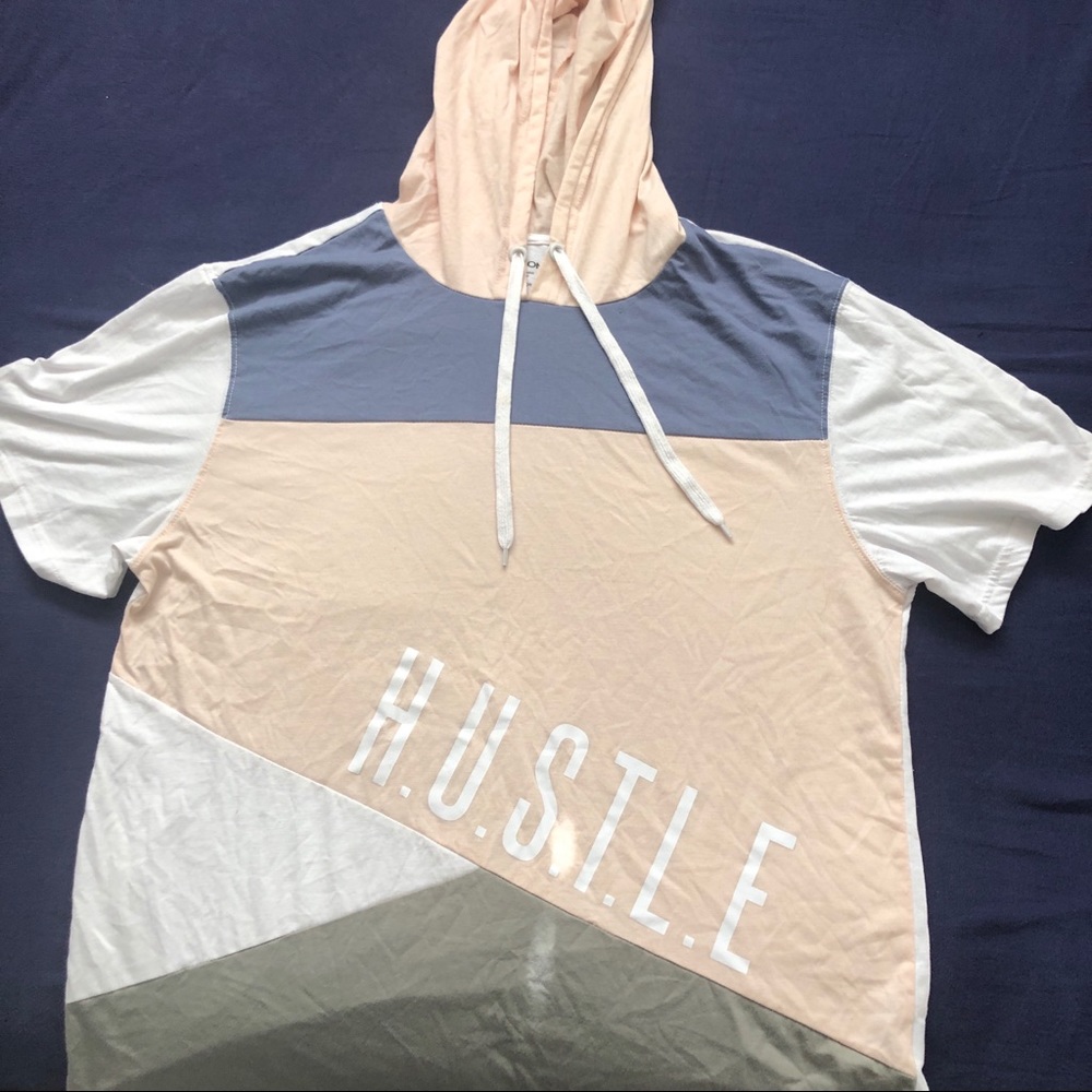 Mens short sleeve hooded shirt